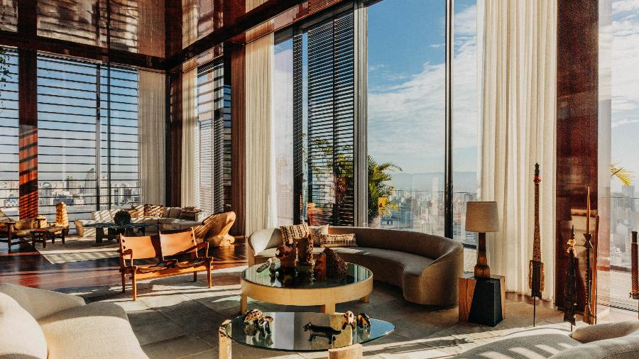 A sala da Penthouse Suite do hotel Rosewood São Paulo A sala da Penthouse Suite do hotel Rosewood São Paulo