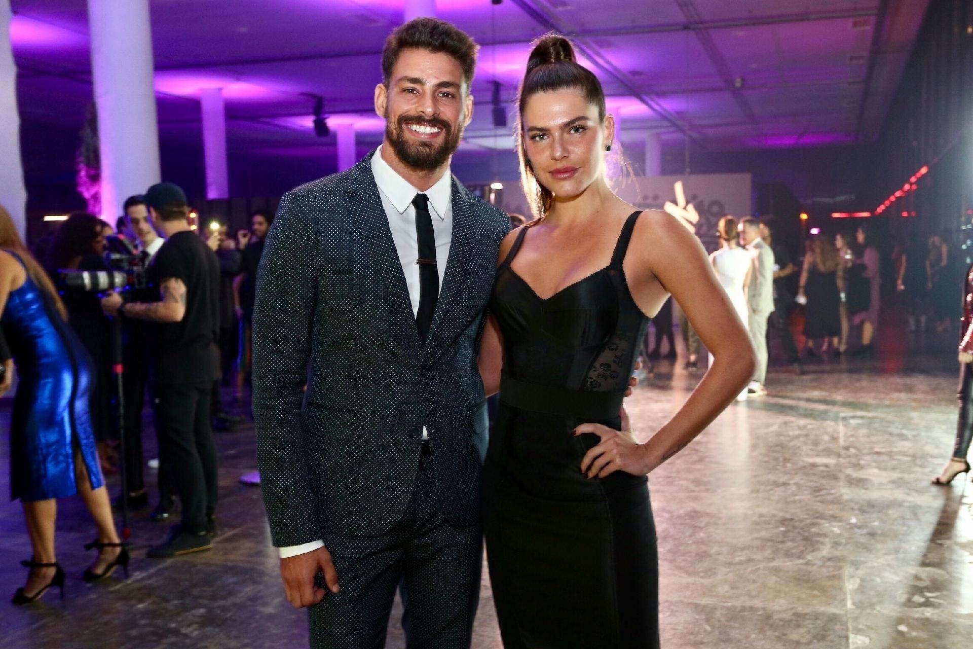 Cauã Reymond e a namorada, Mariana Goldfarb vão a premiação da revista "GQ", em São Paulo - Manuela Scarpa e Rafael Cusato/Brazil News