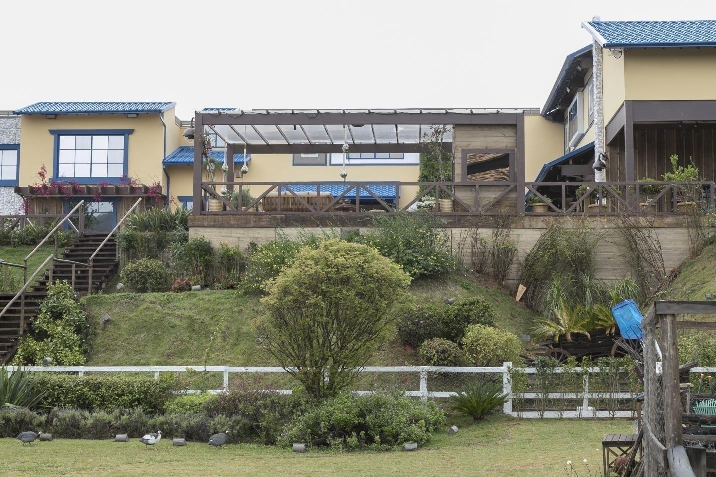 a fazenda 10 - sede - Edu Moraes/Record TV