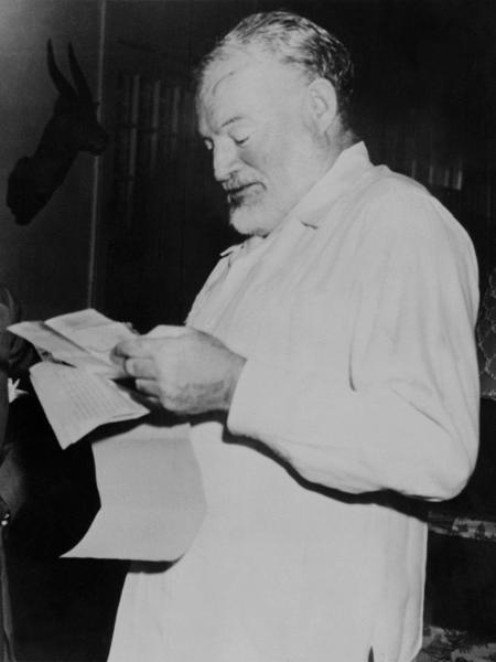 Ernest Hemingway em foto de 1952 - AFP