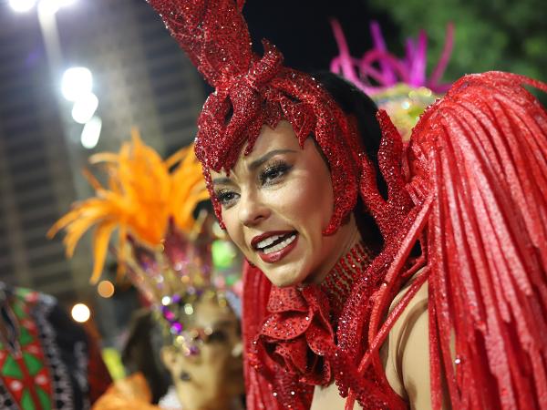 Resultado do Carnaval do Rio confirma força das religiões de