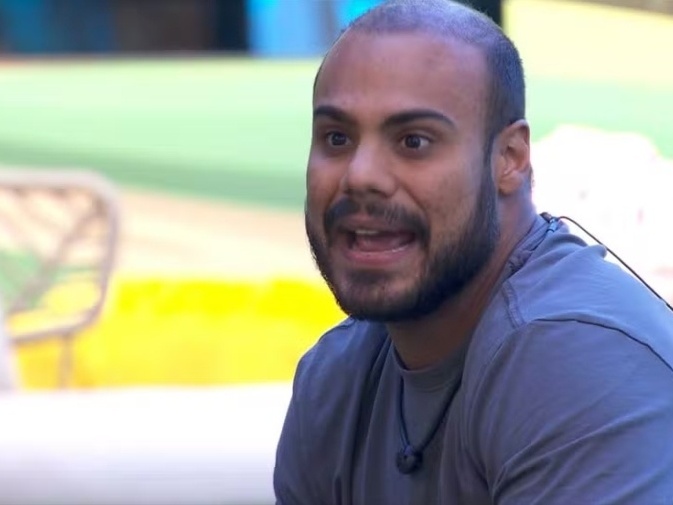 Marcus julga atitude de brother: 'Se venderam por causa de um VIP'