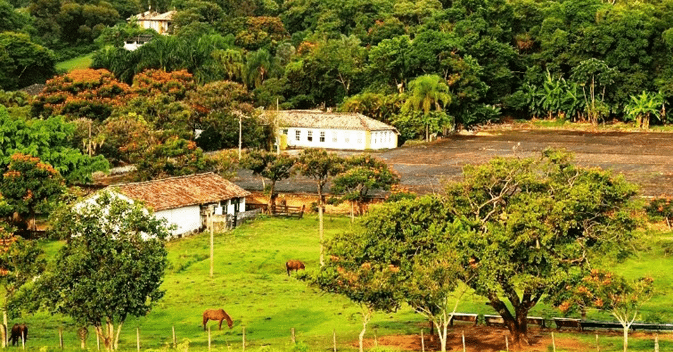 HOSPEDARIA ÁGUAS CLARAS, EM ITAPIRA (SP). - Divulgação