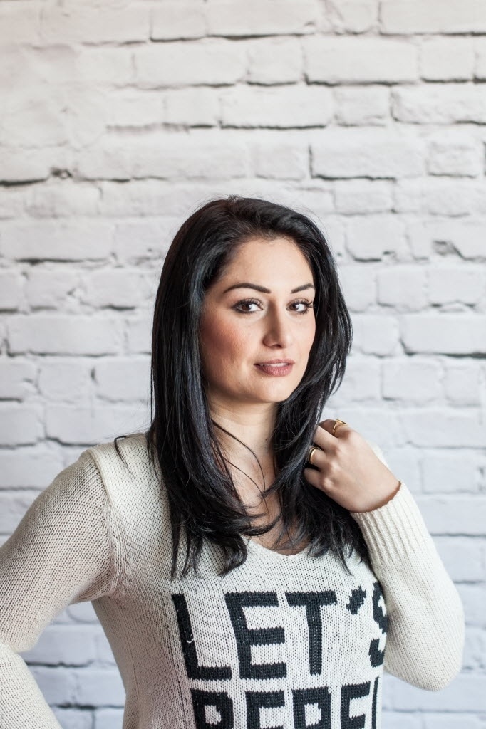 Beta Lotti é jornalista e casada com Bruno Santina. Além do canal no YouTube, a cunhada de Niina Secrets tem um livro publicado e um blog - Simon Plestenjak/UOL