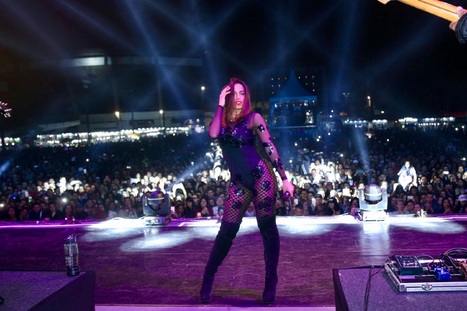 A cantora Anitta foi uma das atrações deste domingo, na tradicional festa junina da Portuguesa, em São Paulo - Manuela Scarpa/Brazil News