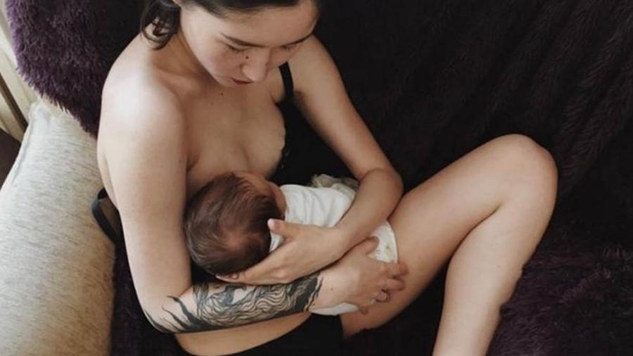 Para Aliya Shagieva, seu corpo tem o "propósito de atender às necessidades fisiológicas do meu bebê, e não o de ser sexualizado" - Aliya Shagieva