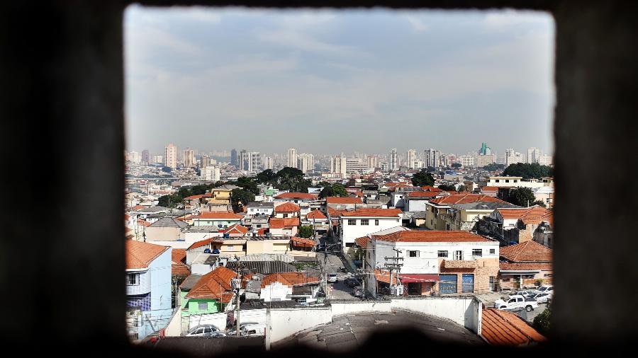 Paisagem a partir de um miolo de bairro entre Água Rasa e Vila Prudente, em São Paulo. -  Lucas Chiconi