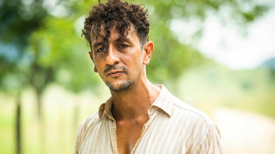Irandhir Santos atualmente está interpretando José Lucas de Nada em "Pantanal" - Globo/João Miguel Júnior