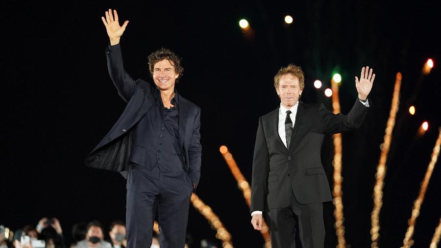 Tom Cruise e o produtor Jerry Bruckheimer em première japonesa de "Top Gun: Maverick" - Christopher Jue/ Getty Images
