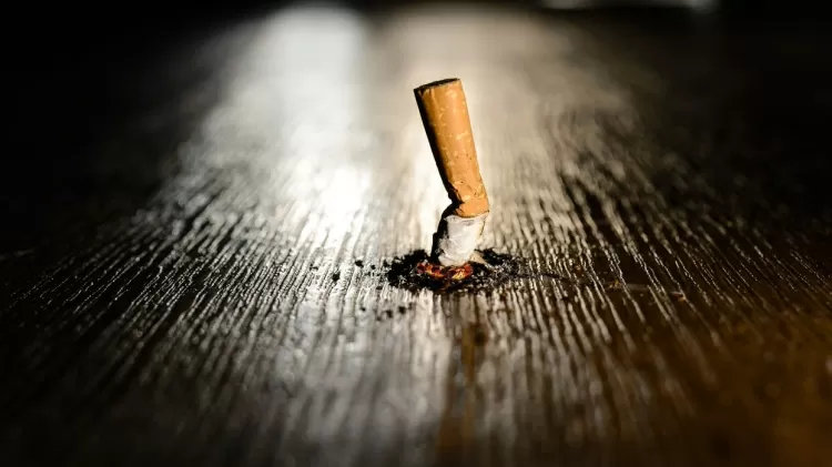 Cigarro, fumar - iStock - iStock