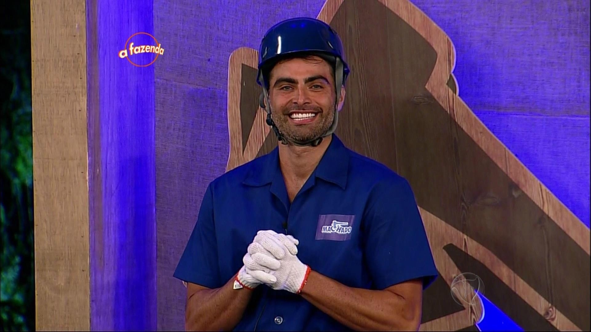 16.out.2015 - JP realizou a prova pela equipe Machado - Reprodução/Record