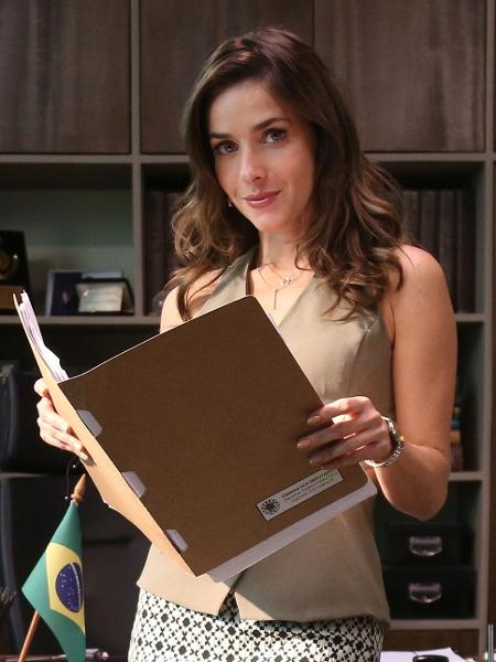 Monique Alfradique é a protagonista de "A Secretária do Presidente" - Divulgação/Multishow  - Divulgação/Multishow 