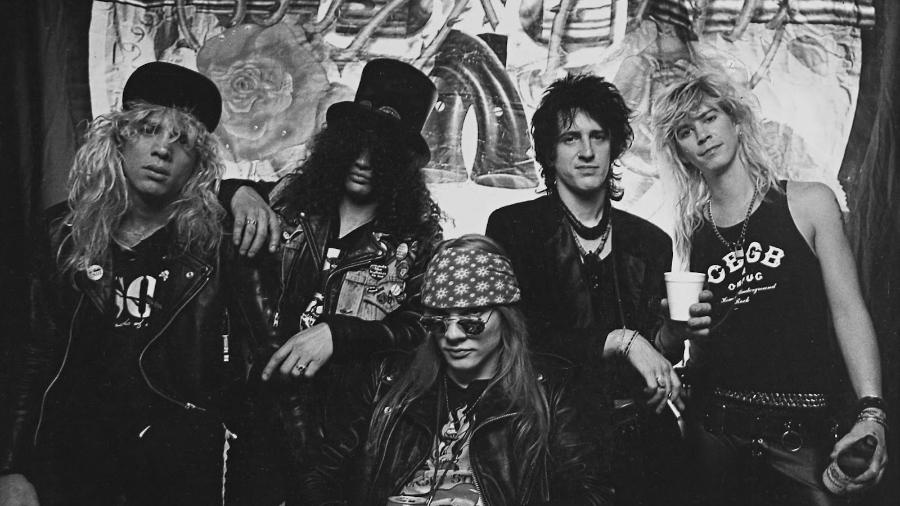 Com o lançamento de "Appetite for Destruction", Guns N" Roses dava início a uma trajetória marcante na história do rock - Reprodução/YouTube