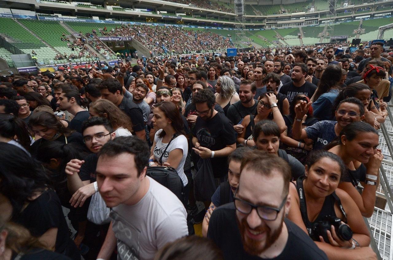 Foo Fighters, Queens of The Stone Age e Ego Kill Talent fazem show em São Paulo - Francisco Cepeda/AgNews