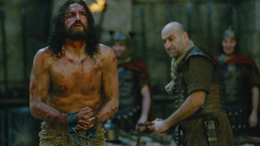 Jim Caviezel e Dario D'Ambrosi em "A Paixão de Cristo" (2004) Jim Caviezel e Dario D'Ambrosi em "A Paixão de Cristo" (2004)