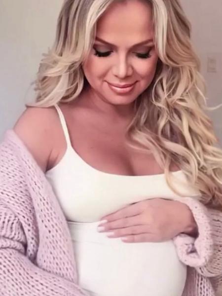 Eliana, na gravidez de Manuela, sua filha com Adriano Rico - Reprodução/Instagram