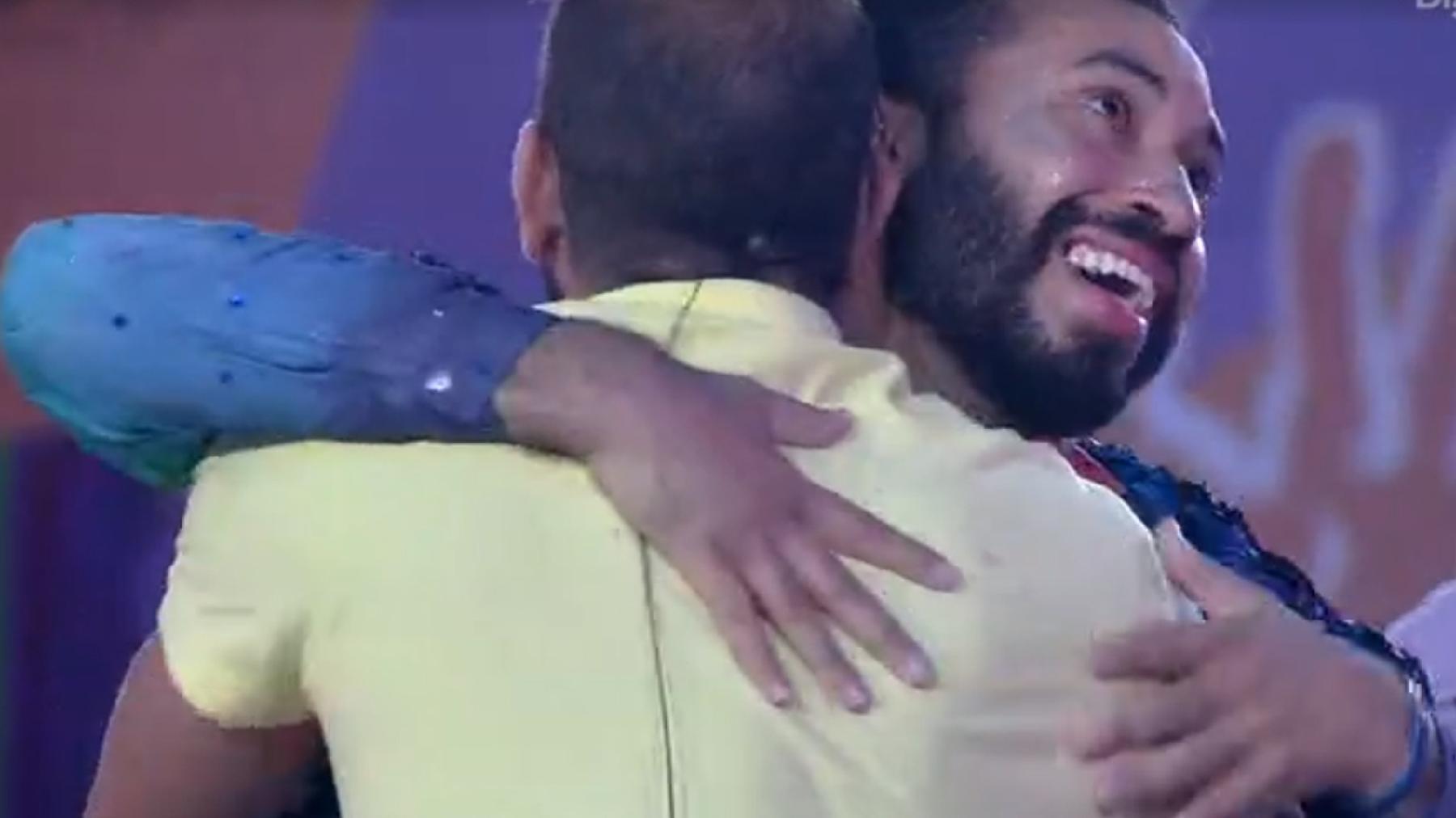 BBB 21: Gilberto se emociona na festa - Reprodução/Globoplay