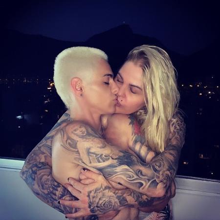 Monique Evans e a namorada Cacá Werneck posaram nuas - Reprodução/Instagram