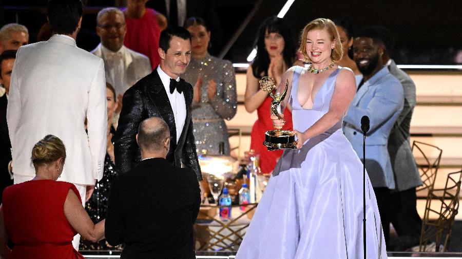 Emmy 2022: "Succession" leva prêmio de melhor série drama e se consagra campeã da noite - AFP