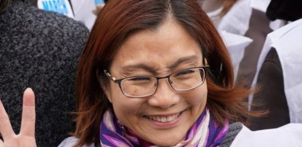 Em março, Shandra participou de uma passeata pelo fim da violência contra a mulher - Reprodução/BBC - Reprodução/BBC