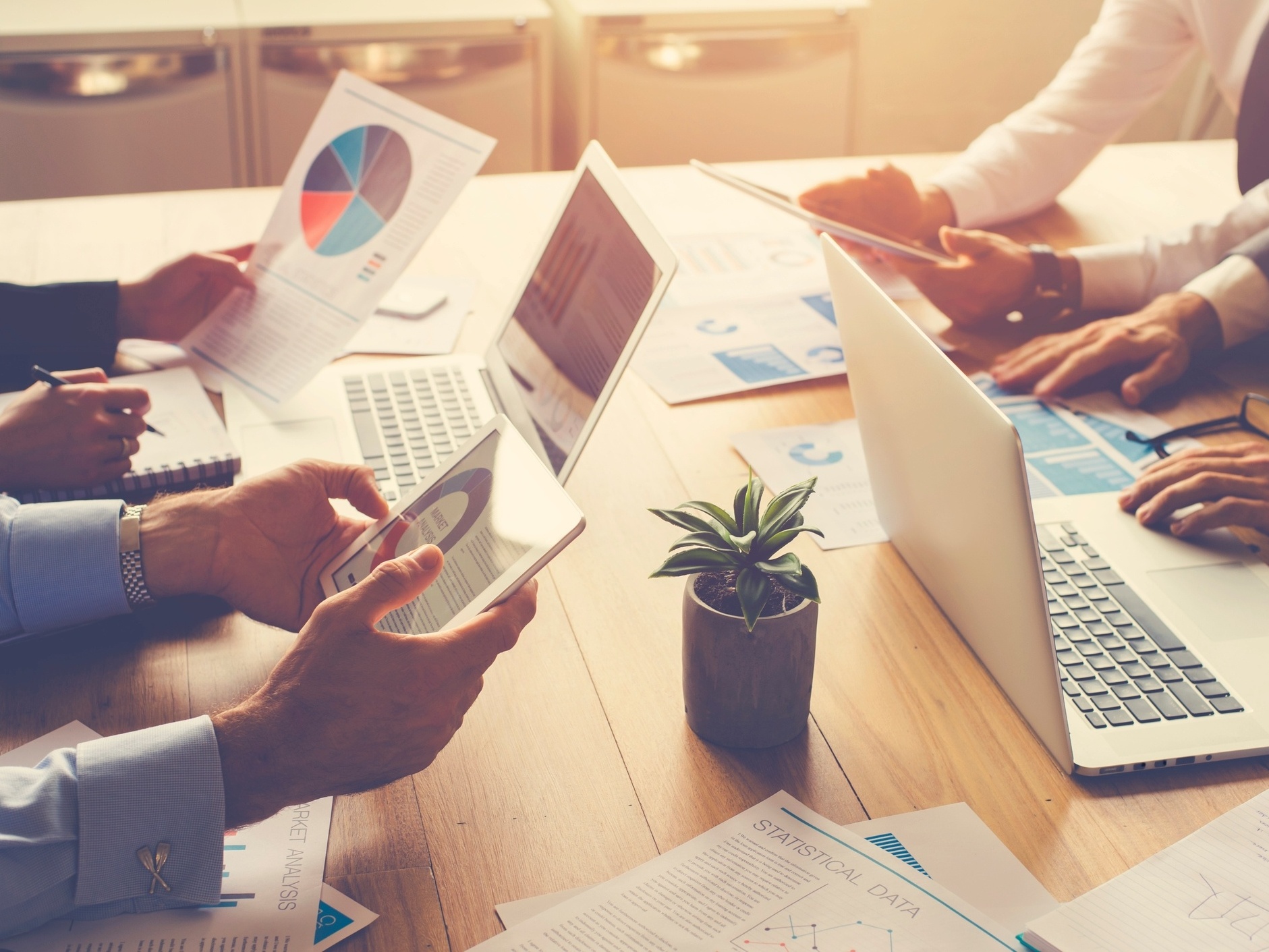 Elon Musk acha que home office deve acabar; isso afeta fundos imobiliários?