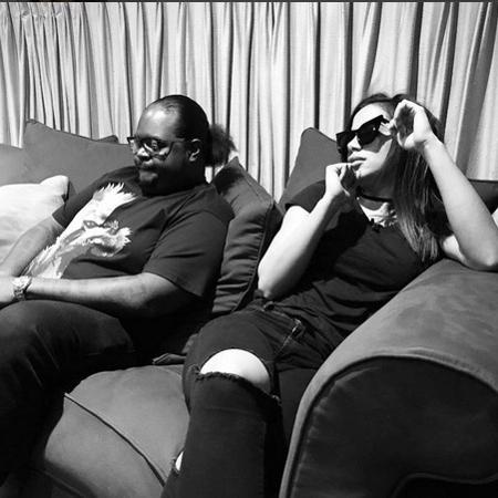 Anitta publicou uma foto com Poo Bear (nome artístico de Jason Boyd), produtor de Justin Bieber, diretamente de Los Angeles nesta terça-feira (12) - Reprodução/Instagram/Anitta - Reprodução/Instagram/Anitta