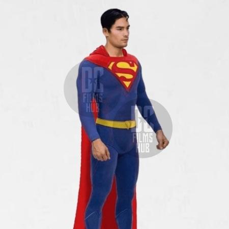 Foto inédita do teste de Henry Cavill para interpretar Superman é