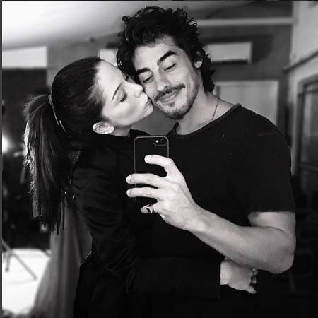 Bia Arantes e o namorado Vinícius Redd - Reprodução/Globo - Reprodução/Globo