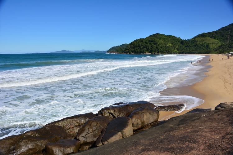 Praia de Prumirim, em Ubatuba - dririchetto/Getty Images/iStockphoto - dririchetto/Getty Images/iStockphoto