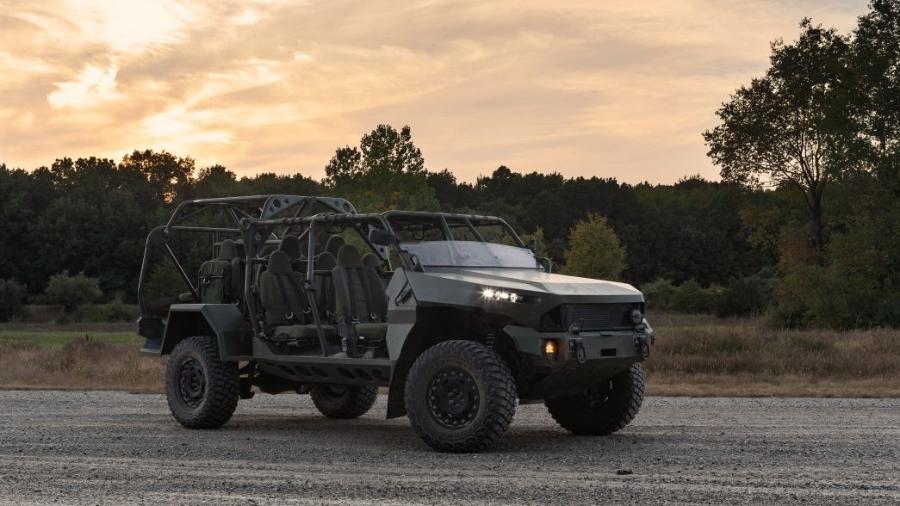 Veículo feito pela GM para esquadrão de infantaria do exército dos EUA - Justin Cesler