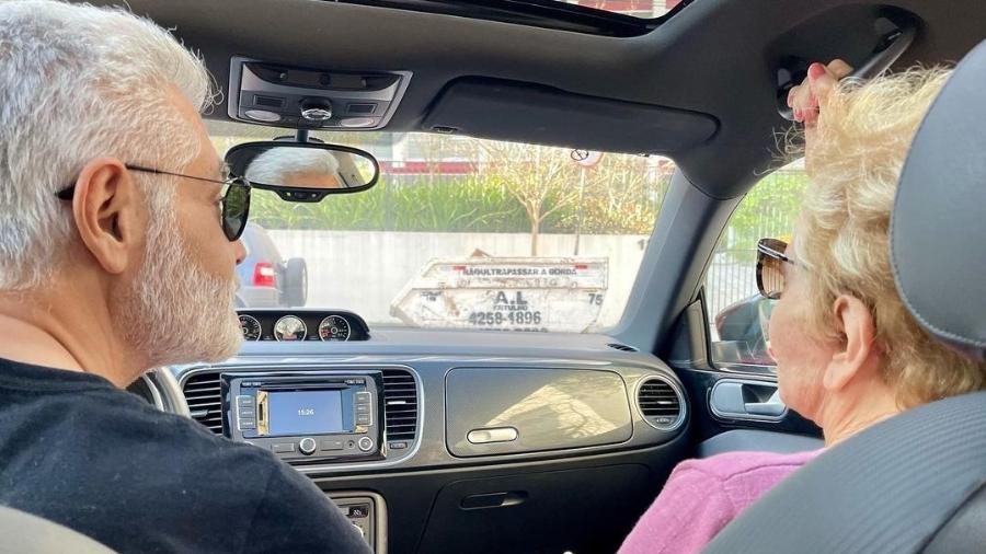 Nora de Glória Menezes mostra passeio de carro com a sogra e o marido, Tarcísio Filho - Reprodução/Instagram
