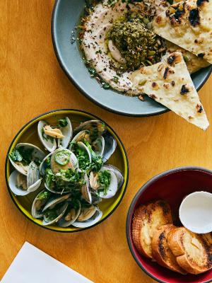 E refeição do Joann's Fine Food, um típico dinner americano anexo ao Austin Motel - Matt Harrington - Matt Harrington