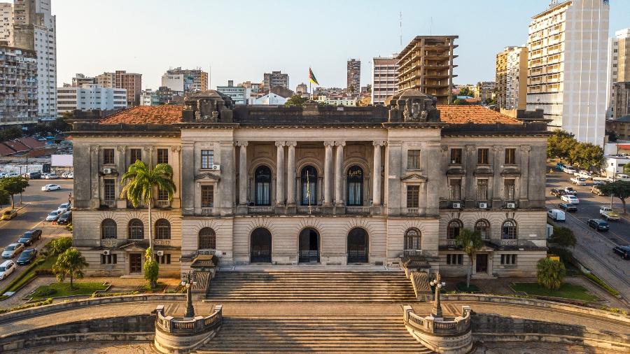 Prefeitura de Maputo, capital de Moçambique - Jacek_Sopotnicki/Getty Images/iStockphoto