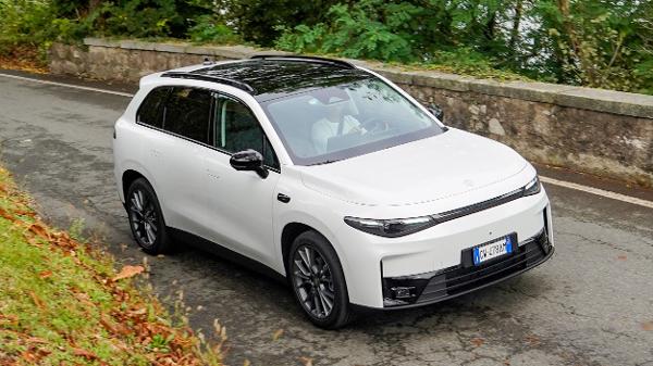 Mil km sem carregar: os novos carros elétricos que estão chegando ao Brasil