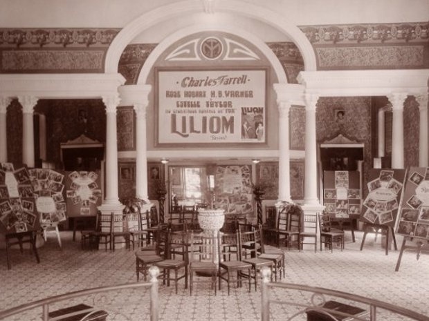 Antigo hall de entrada do Cine Olympia, em Belém do Pará - Acervo Cine Olympia/Divulgação