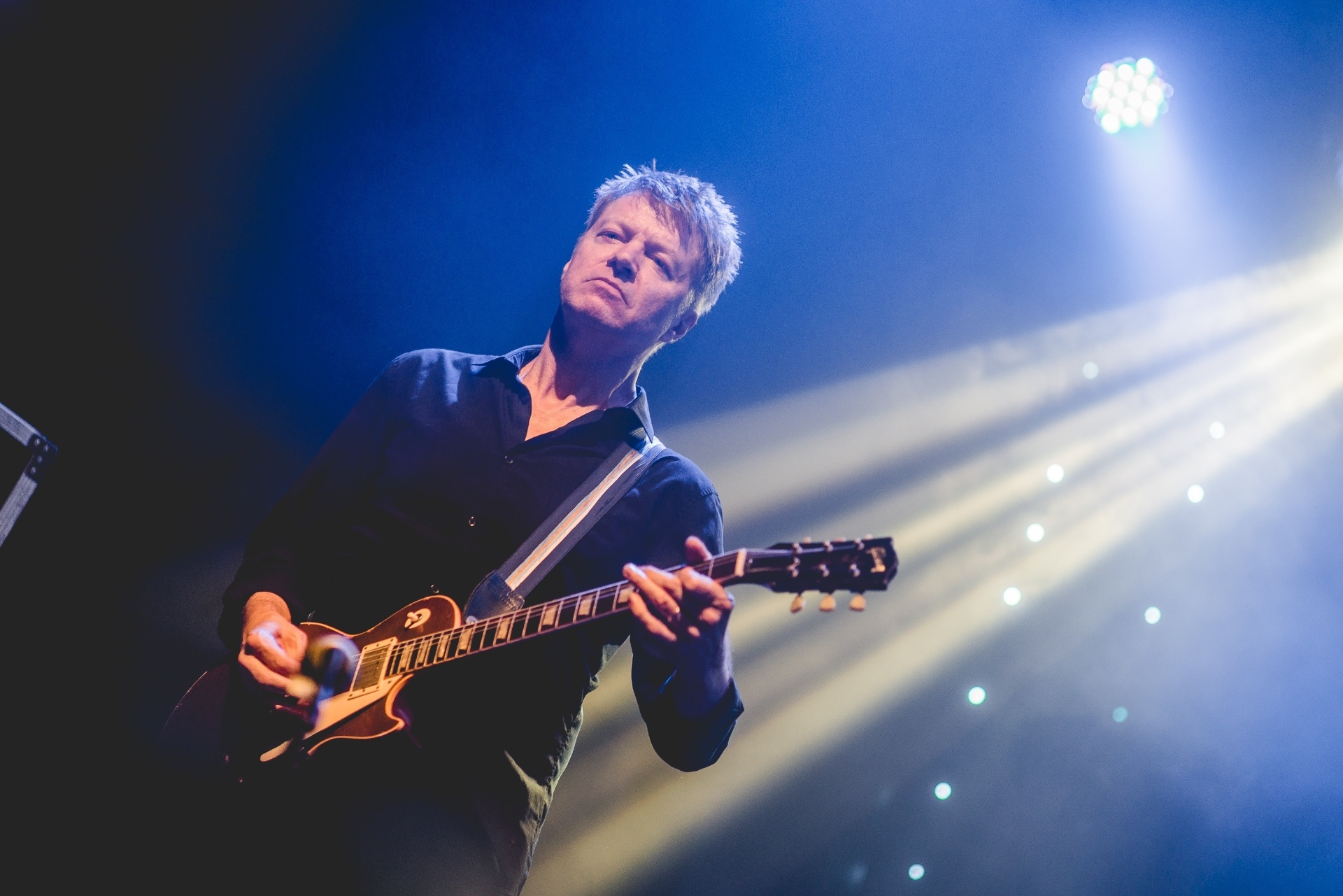 6.out.2016 - Ícones do rock alternativo, o Wilco se apresentou nesta quinta-feira no Circo Voador, no Rio de Janeiro. Esta é apenas a segunda vez que o grupo de Chicago vem ao Rio - a outra foi há 11 anos, no Tim Festival de 2005 - Eduardo Magalhães/Divulgação