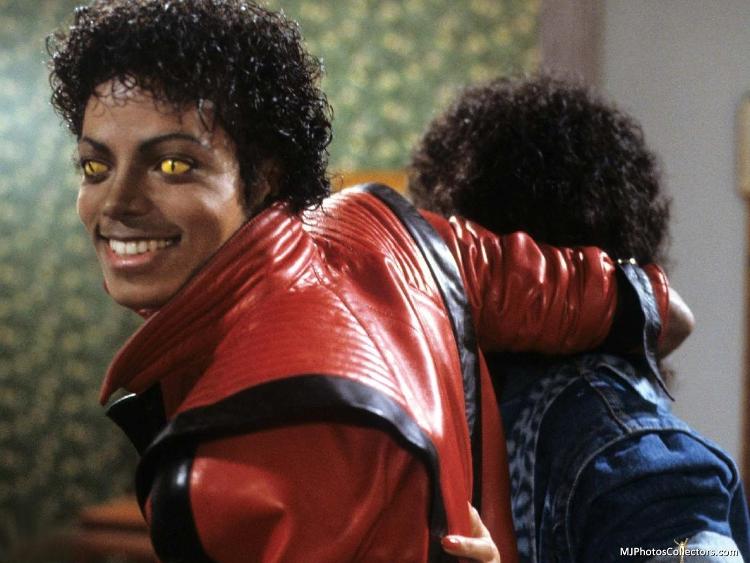 Michael Jackson no clipe de "Thriller", sucesso produzido por Quincy Jones