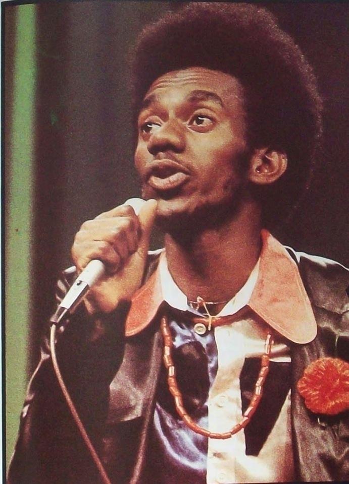 O cantor e compositor no Festival Abertura em 1975 - Divulgação