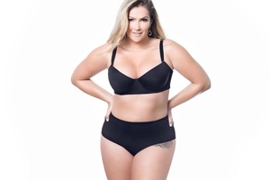 Fani Pacheco ganhou 20 quilos ao entrar em depressão com a morte da mãe - Reprodução/Instagram - Reprodução/Instagram