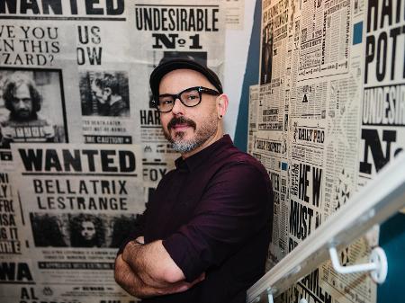 O designer brasileiro Eduardo Lima - Divulgação/Editora Rocco
