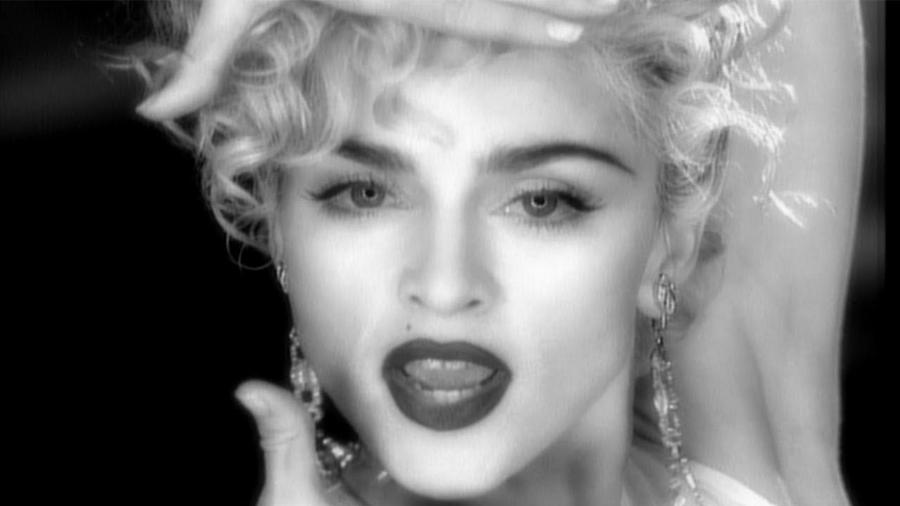 Madonna no clipe de "Vogue" que completa 30 anos em 2020 - Youtube/Reprodução