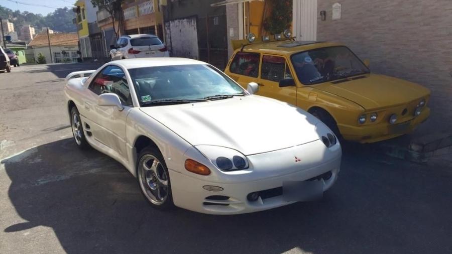 Vocalista Dinho comprou Mitsubishi 3000GT VR4 branco cerca de três meses antes de acidente e curtiu carro por pouco tempo - Arquivo pessoal