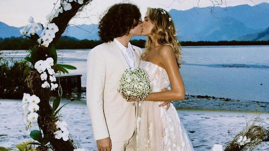 Sasha Meneghel e João Figueiredo se casaram em Angra dos Reis - Reprodução/Instagram