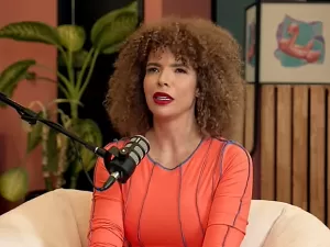 Vanessa da Mata diz que foi educada para dizer que não era mulher negra