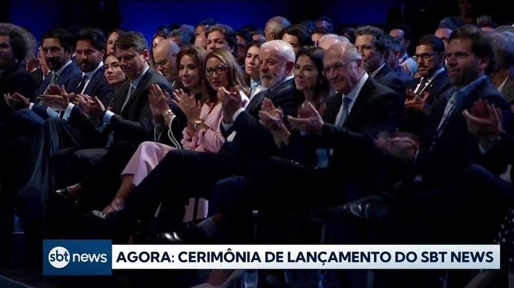 Lula, Alckim, Tarcisio e Ricardo Nunes marcam presença no lançamento do SBT News
