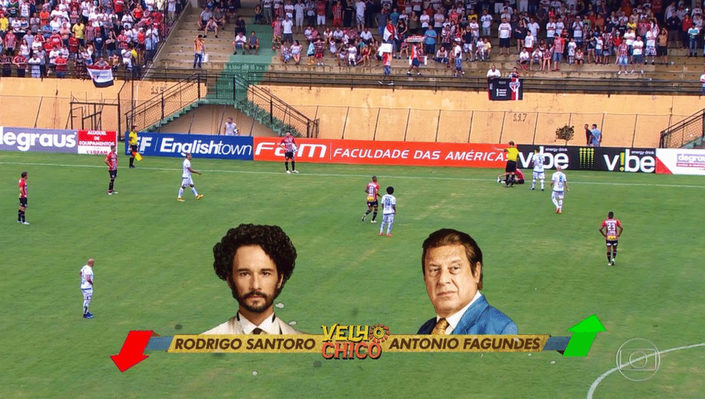 10.abr.2016 -   A TV Globo pegou carona nas transmissões de futebol para "criar" uma forma alternativa de divulgar a nova fase de "Velho Chico", novela das nove das emissora. - Reprodução/TV Globo