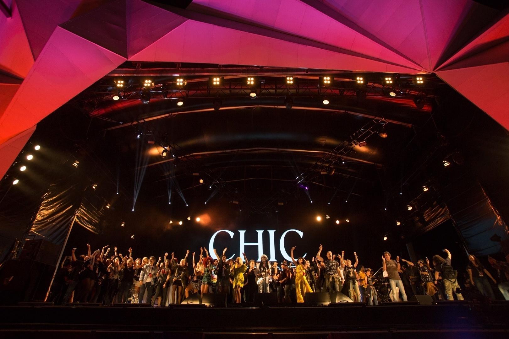 Artistas convidados transformam Palco Sunset em pista de dança durante show de Nile Rodgers & Chic no Rock in Rio 2017 - Marcos Hermes/UOL