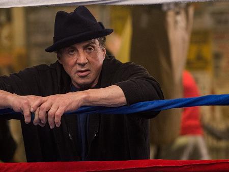 Sylvester Stallone em cena de "Creed: Nascido para Lutar" (2015) - Divulgação