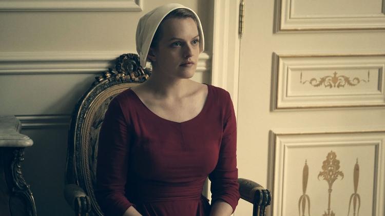 Elisabeth Moss é June em "The Handmaid's Tale" - Divulgação - Divulgação