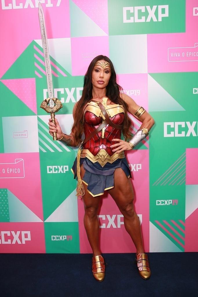 Gracyanne Barbosa chega na CCXP 2019 de Mulher-Maravilha - Iwi Onodera/UOL